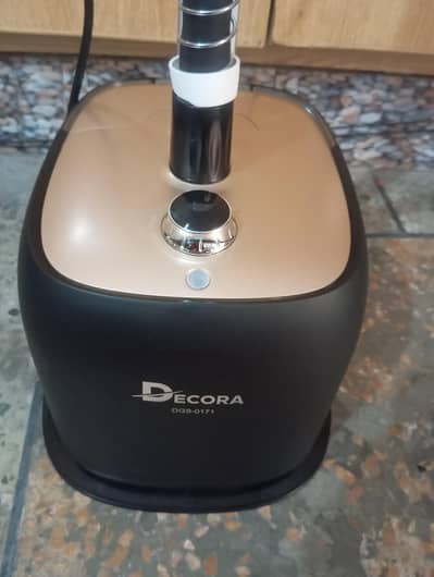 DECORA GARMENT STEAMER Model DGS-0171