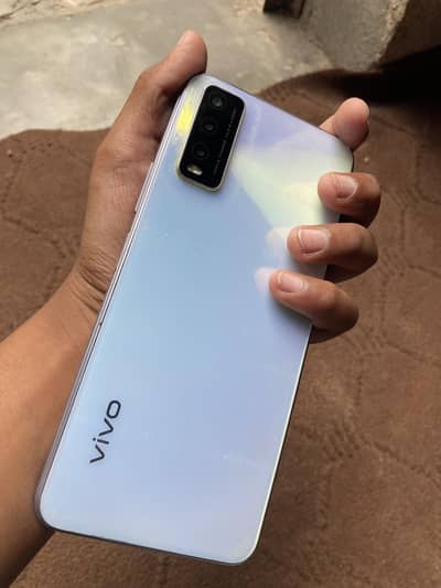 Vivo y20