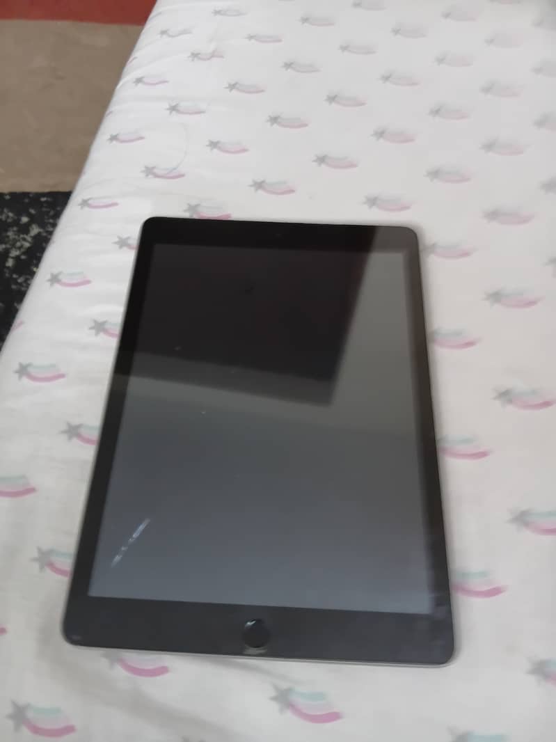 Ipad  5th generation 2