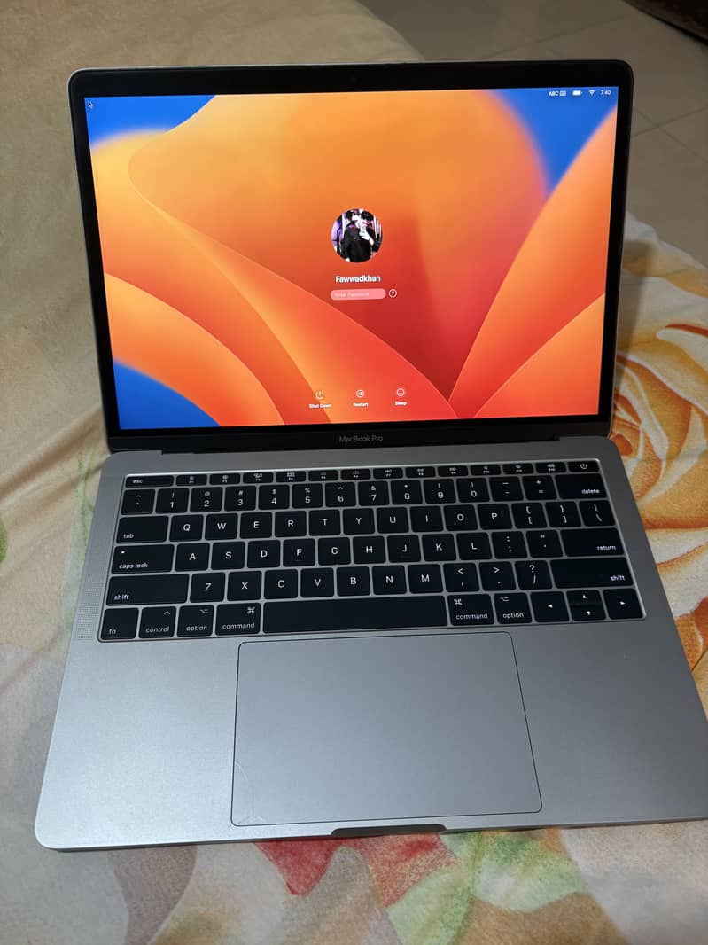 Macbook pro 2017 1