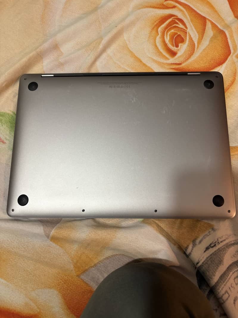 Macbook pro 2017 3