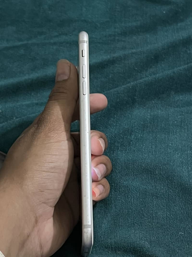 iPhone 7 plus PTA 4