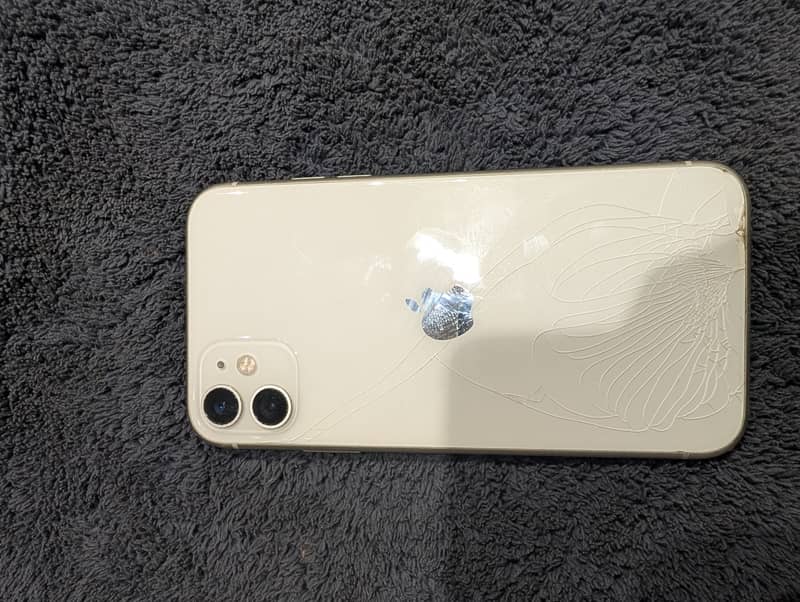iPhone 11 2