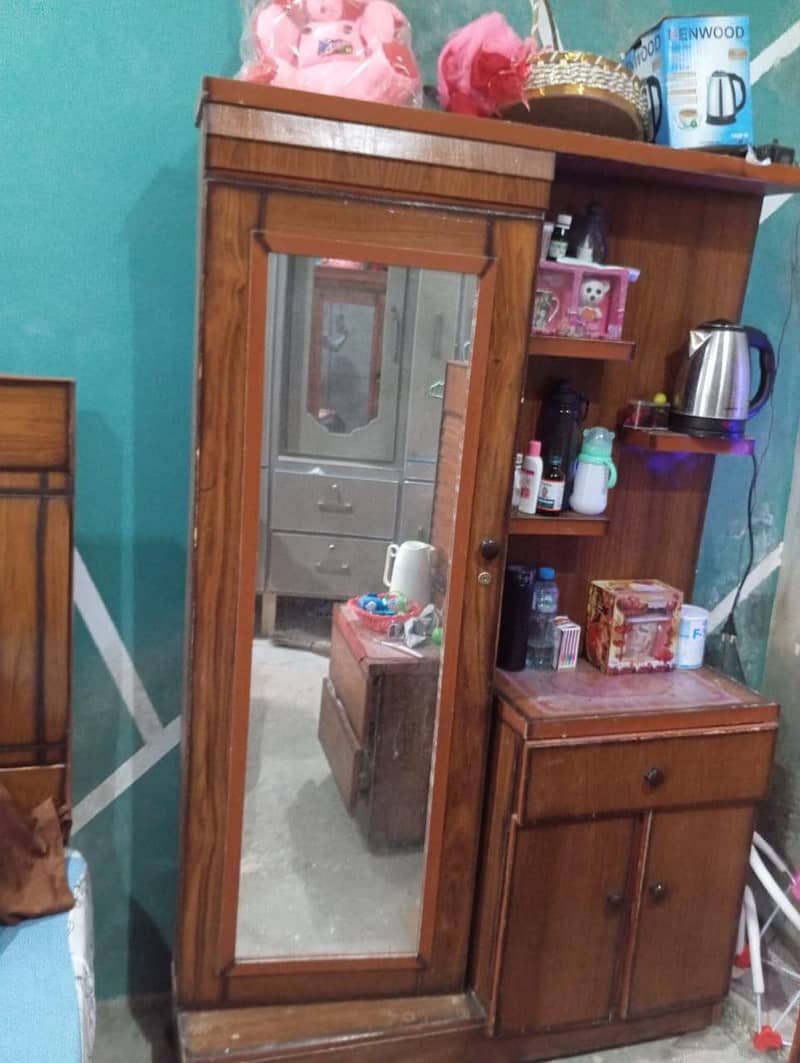 king size with side table & dressing 2