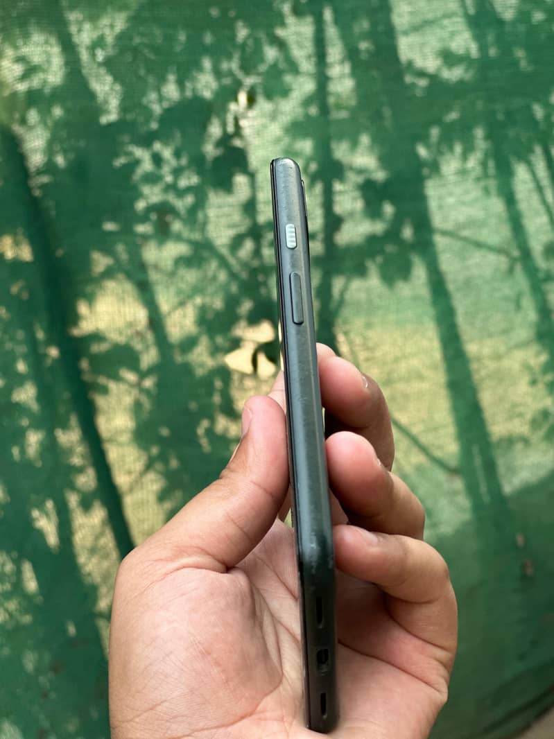 Pixel 5a 0