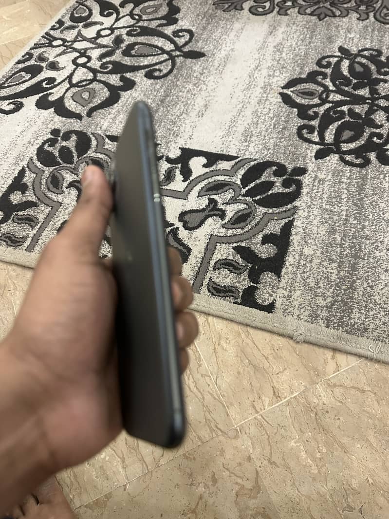 IPHONE 11Pro Max 1