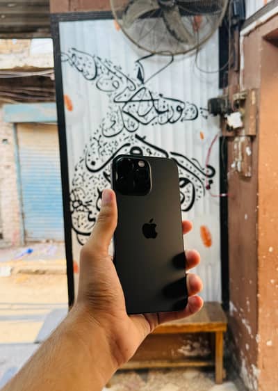 iphone 16 Pro Max 256GB 96 Health Waterpack