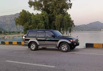 Land Cruiser 80 Series Antique Jeep URGENT sale