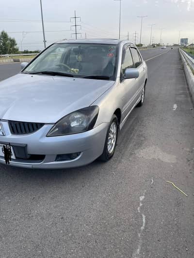 Mitsubushi lancer Glx 1.6 Sunroof