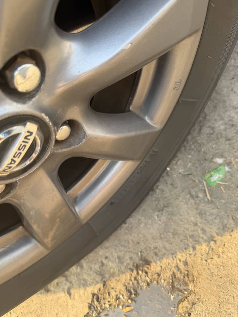 Bridgestone Tyre 4 0