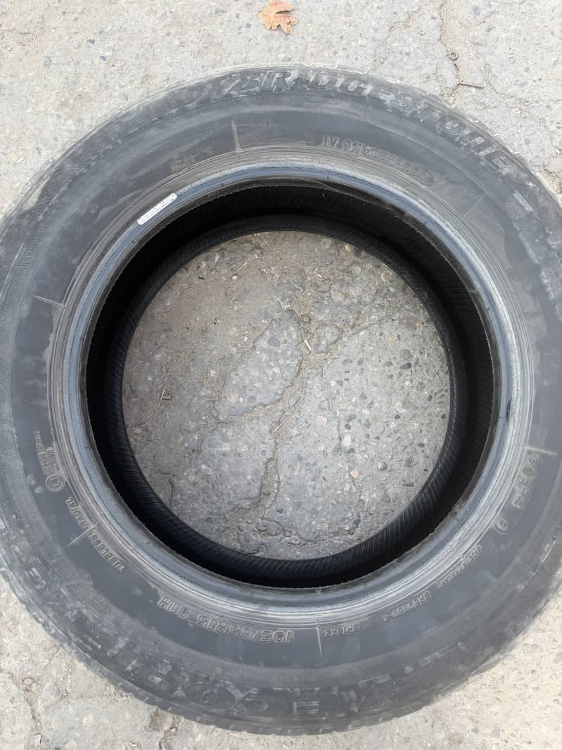 Bridgestone Tyre 4 2