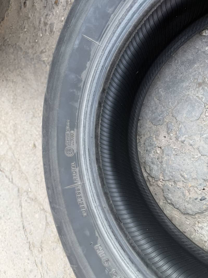 Bridgestone Tyre 4 13