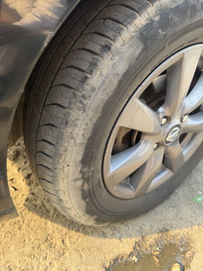 Bridgestone Tyre 4 16