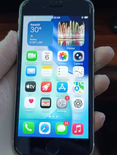 Apple iPhone SE - PTA Approved Good Condition