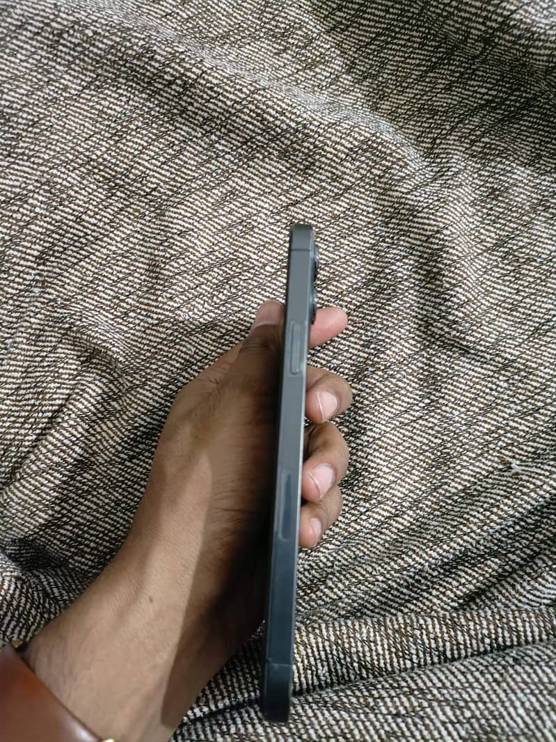 Ip 12 pro max 2