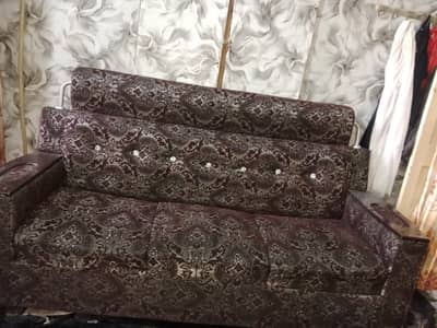 3 seater sofa set under good condition