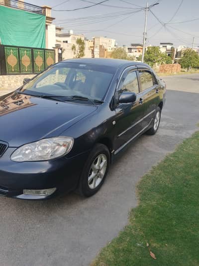 TOYATA CORRALA SE SALOON 2005