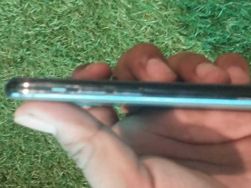 iPhone 11 pro max 2
