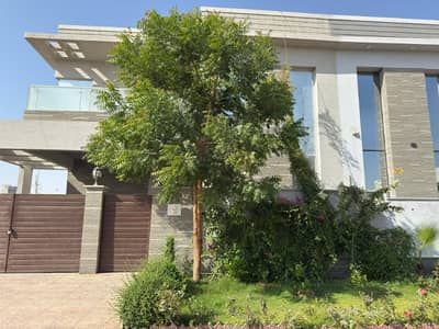 272 Sq Yd Independent 5-Bedroom Villa for Rent Precinct-8, Bahria Town Karachi, with Park, Grand Mosque & Gallery nearby just 5 min drive from Main Gate.