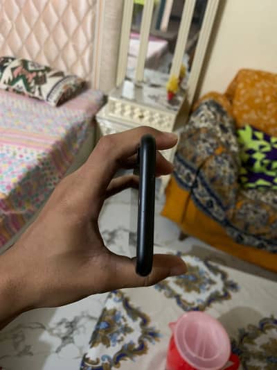 iPhone XR factory unlock