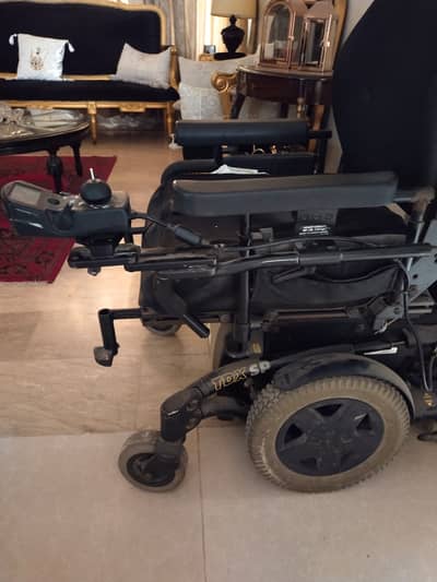 Elctric wheel chair for sale
