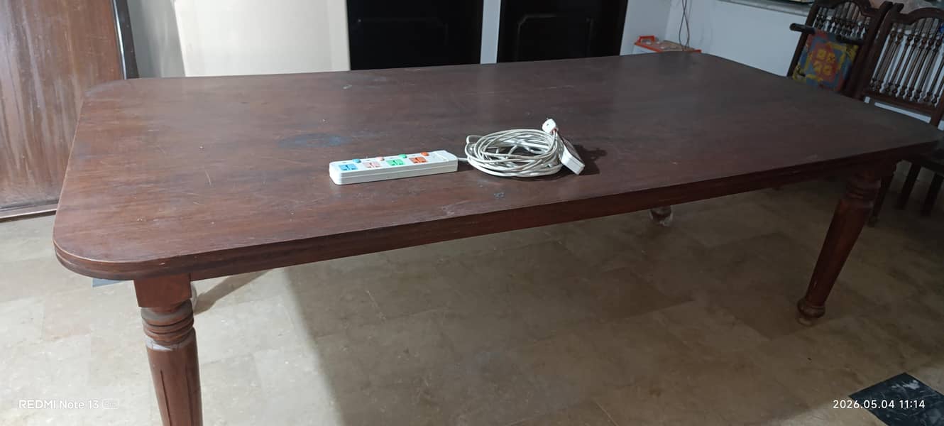 wood dining table 0