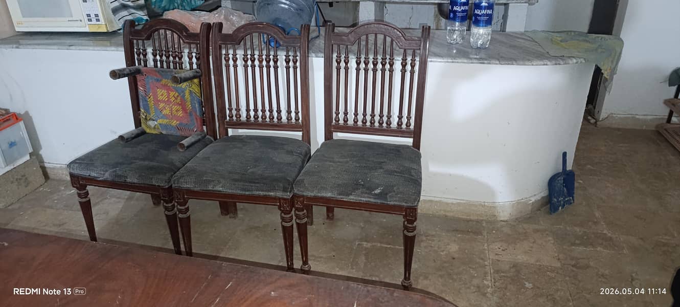 wood dining table 1