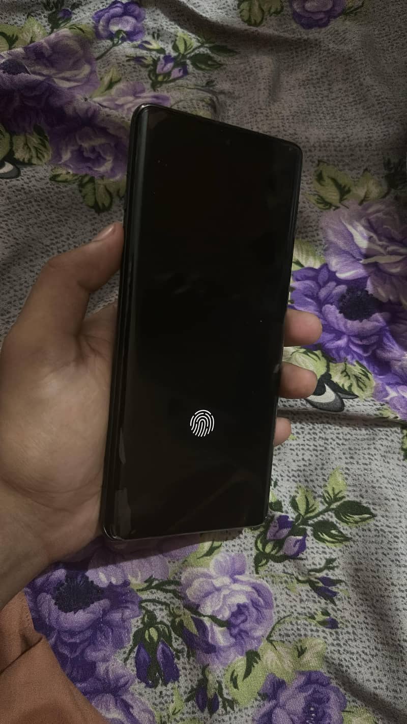 OnePlus 12r 1
