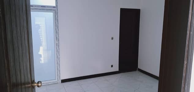 2 Bed Room Drawing Dining Portion Available For Rent
