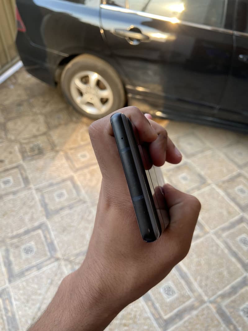 Google Pixel 6a 5