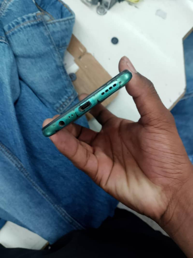 realme 2