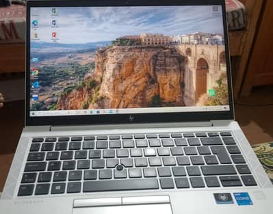 HP Core i7 8th generation G6