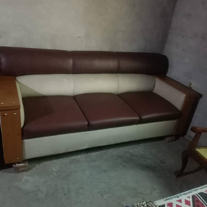 five seeter sofa set 1