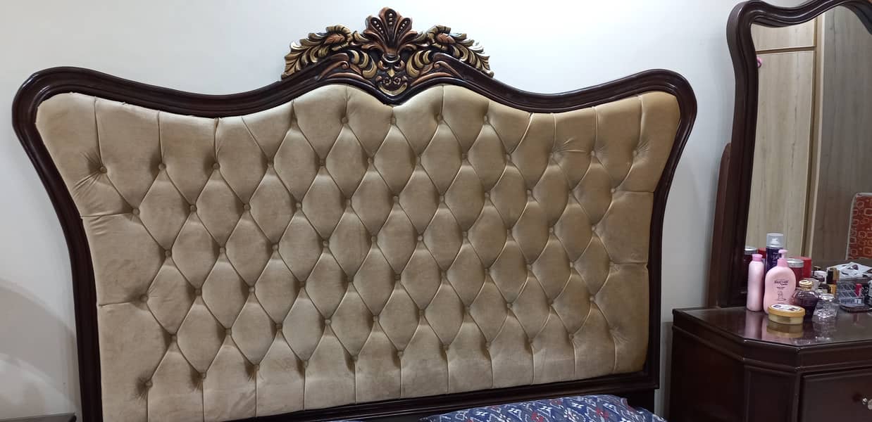 Wooden Solid Bed Set 4