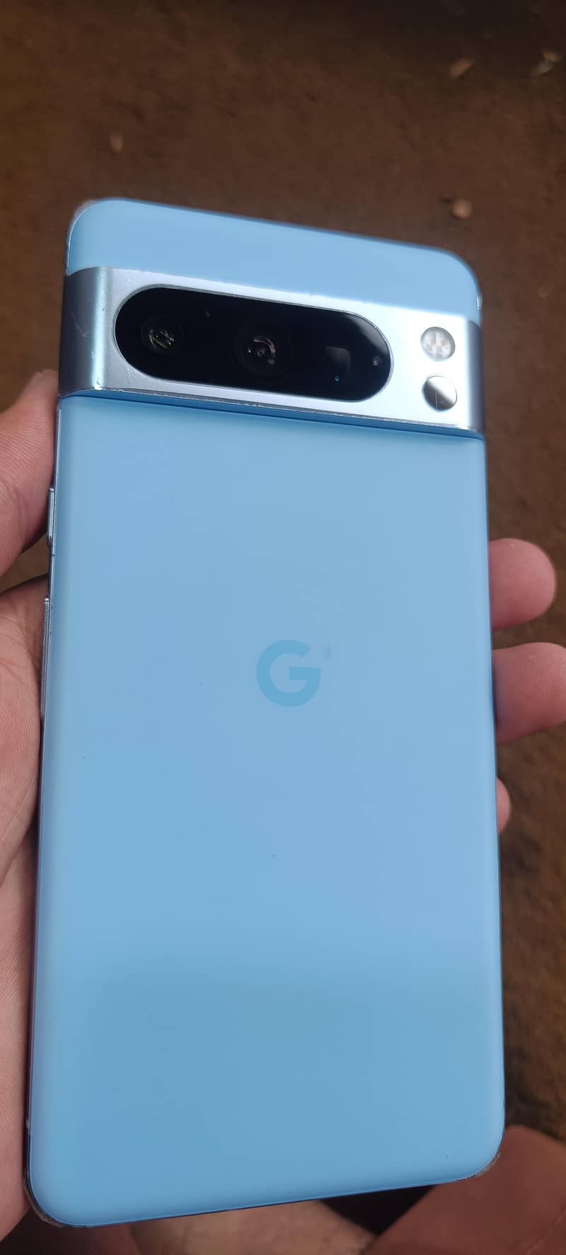 Google pixel 8 pro 1