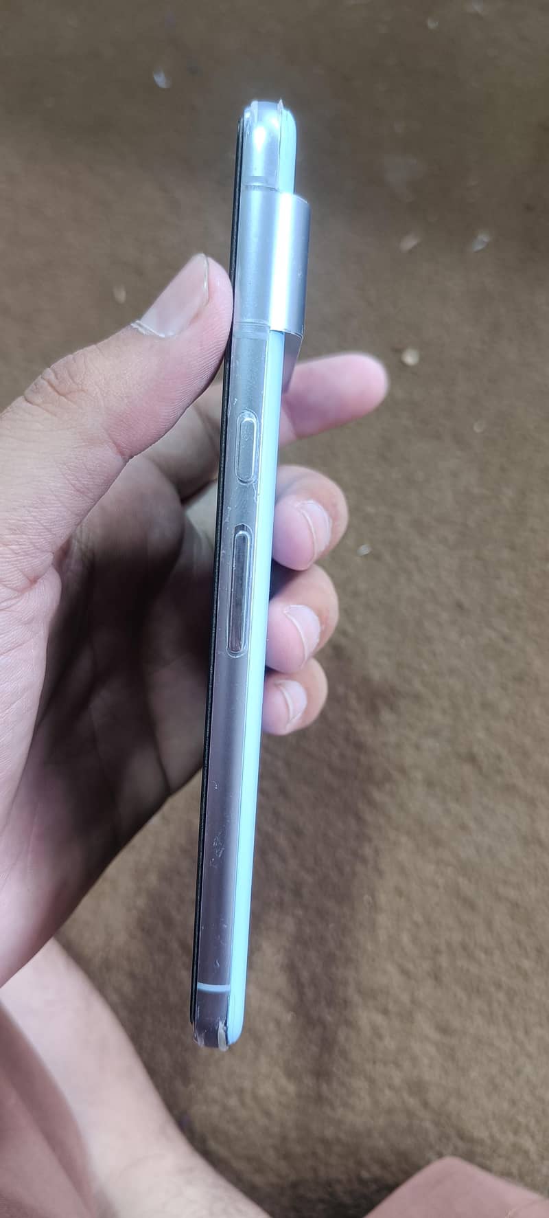 Google pixel 8 pro 3