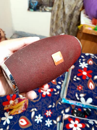 JBL Bluetooth Speaker sound bohat kamaal ka Hy