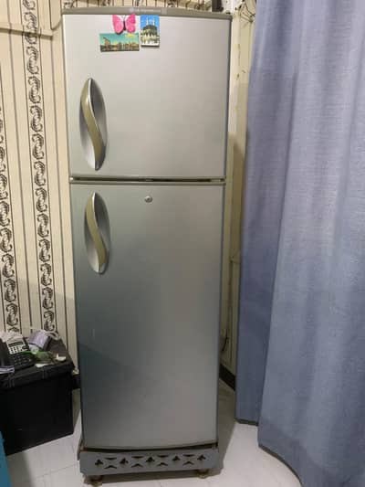 Refrigerator freezer Model no: GN-292QLCK