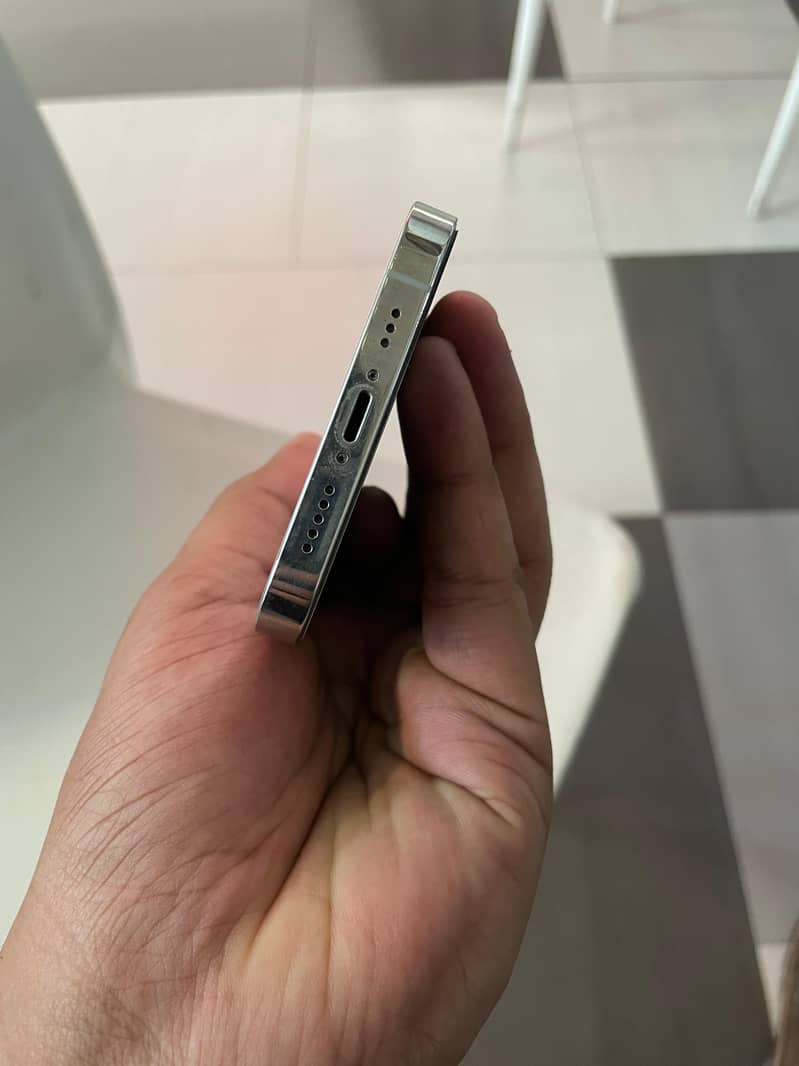 IPhone 12 pro 3