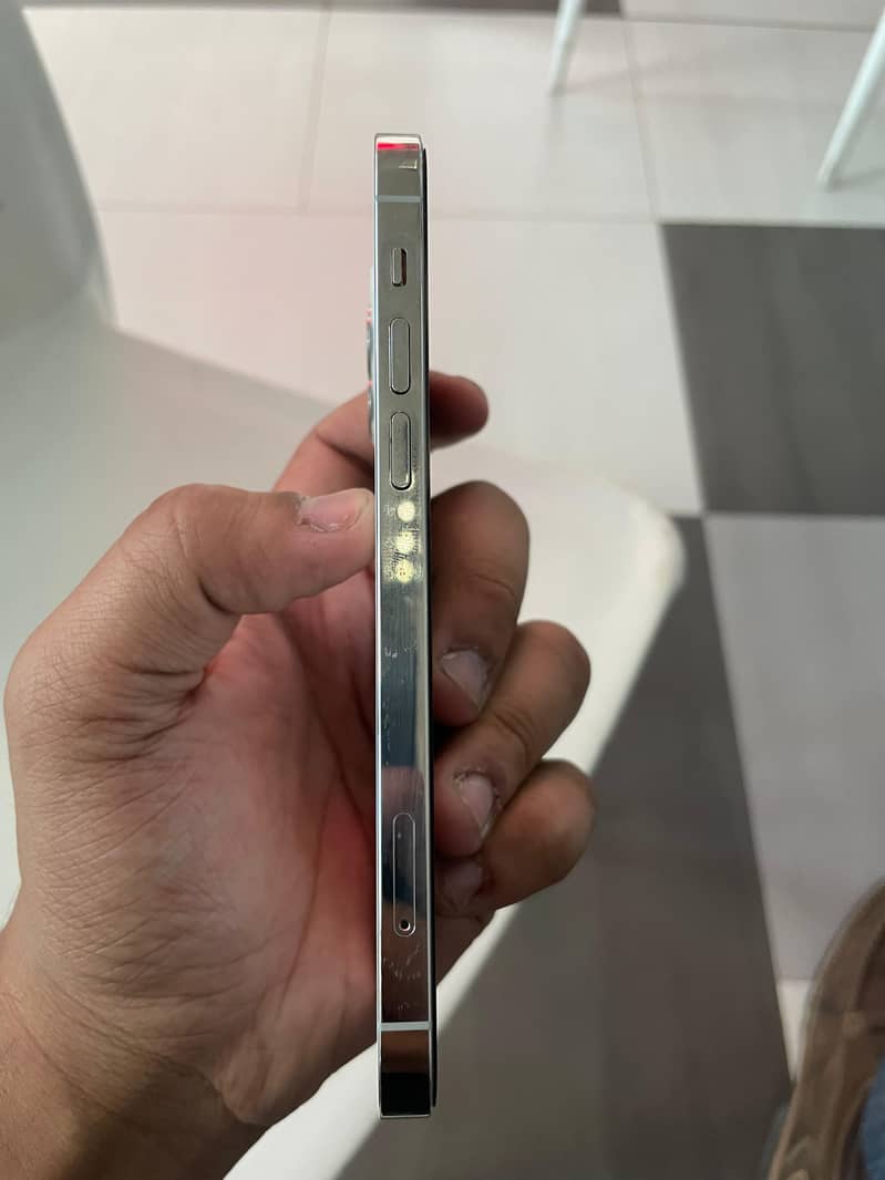 IPhone 12 pro 5