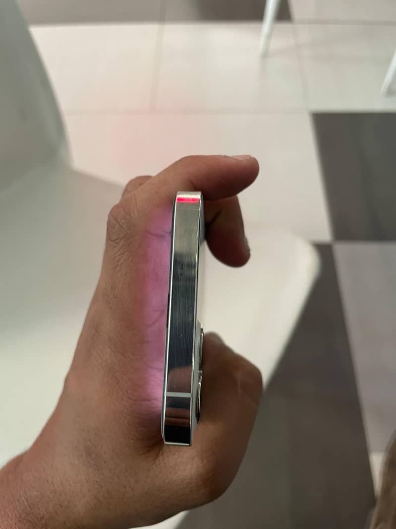 IPhone 12 pro 6