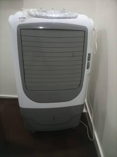 Almost brand new air cooler for sale
