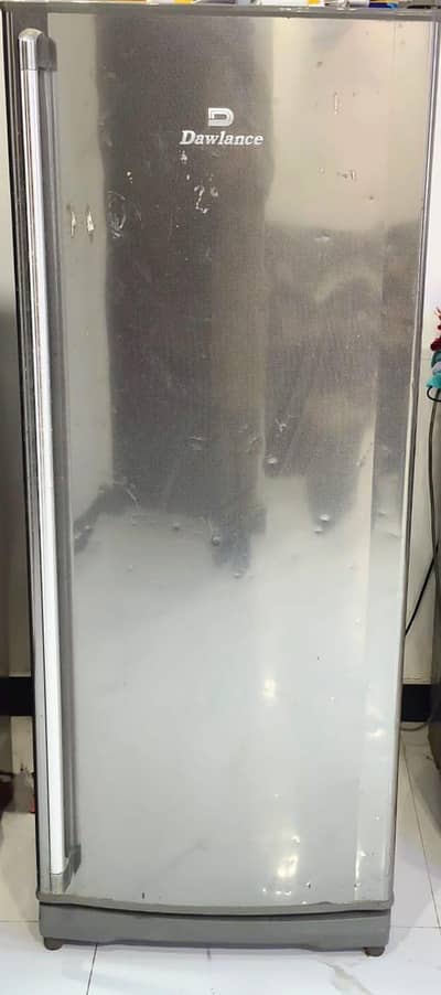 VERTICAL FREEZER