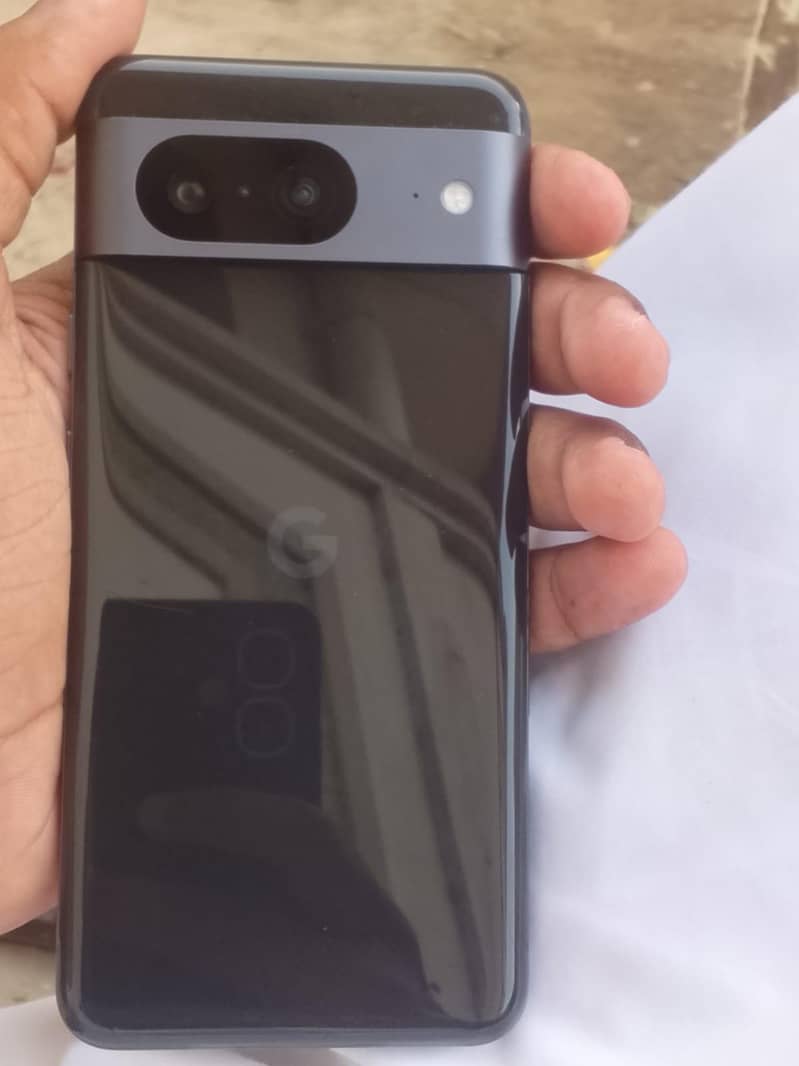 Google Pixel 8 1