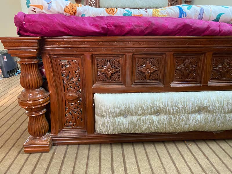 king bed 3