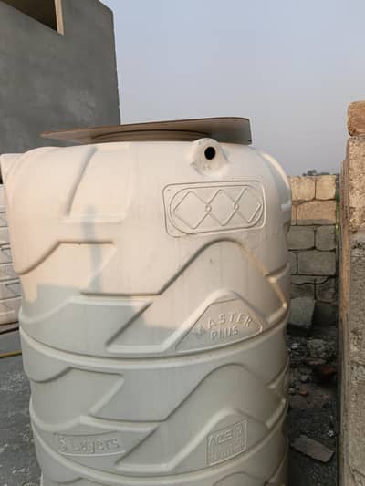water tank 5 layer few month use
