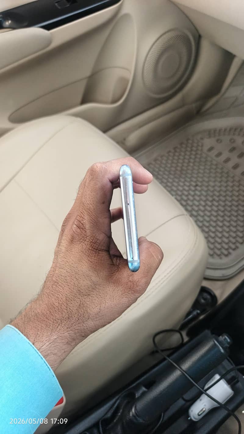 Samsung S8 plus 4