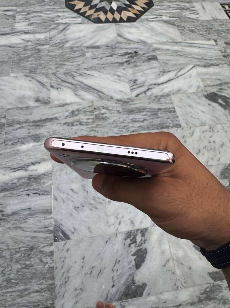 Infinix zero40 1