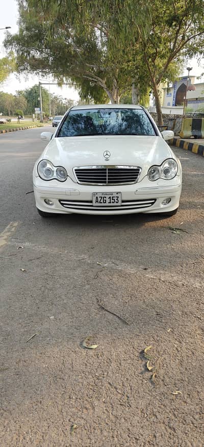 Mercedes Benz C180