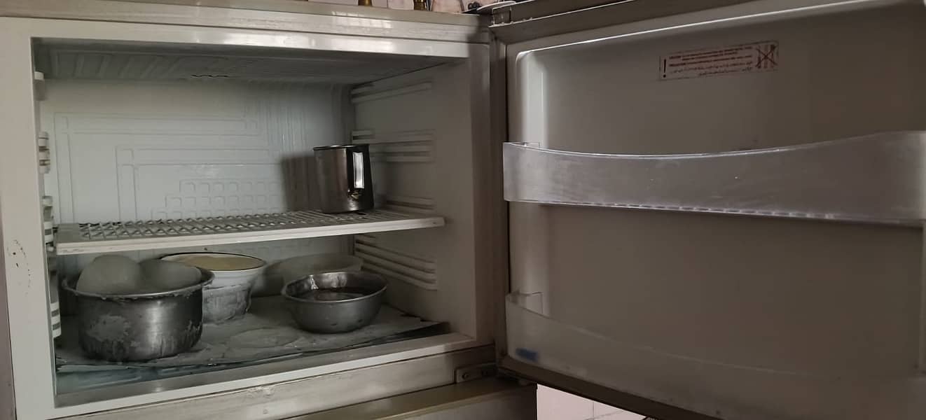 Fridge 4
